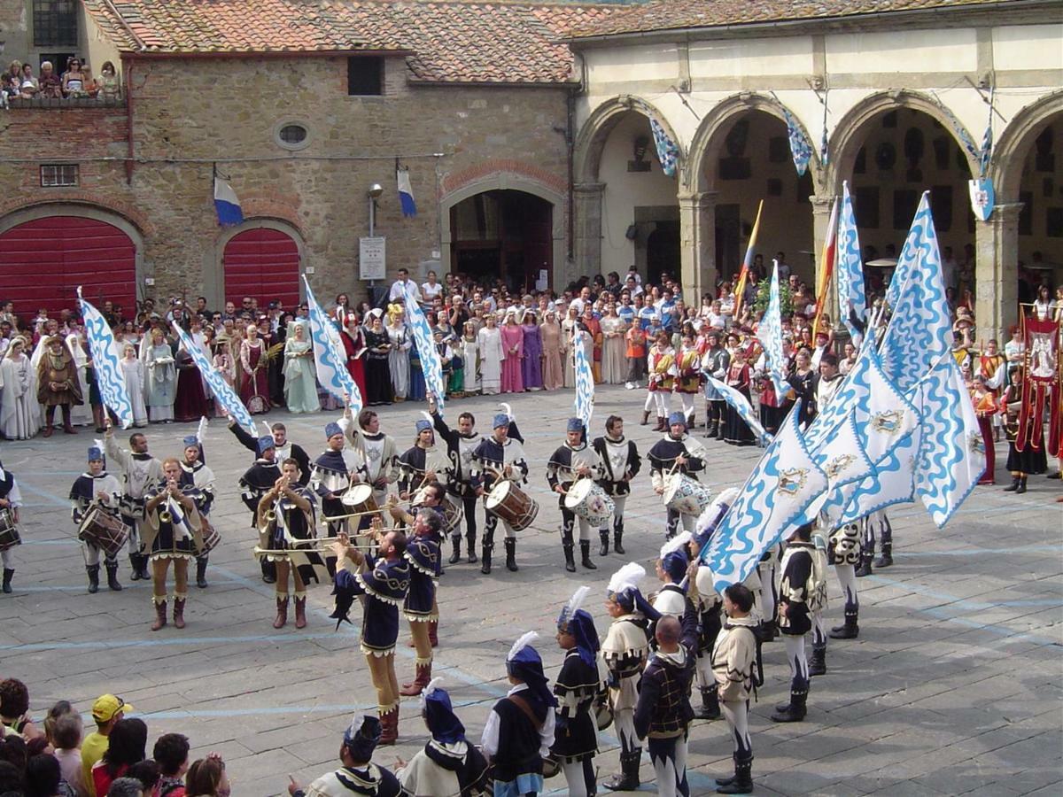 Camera E Appartamento Toscana - B&B Palazzo Robicci Castiglion Fiorentino Luaran gambar